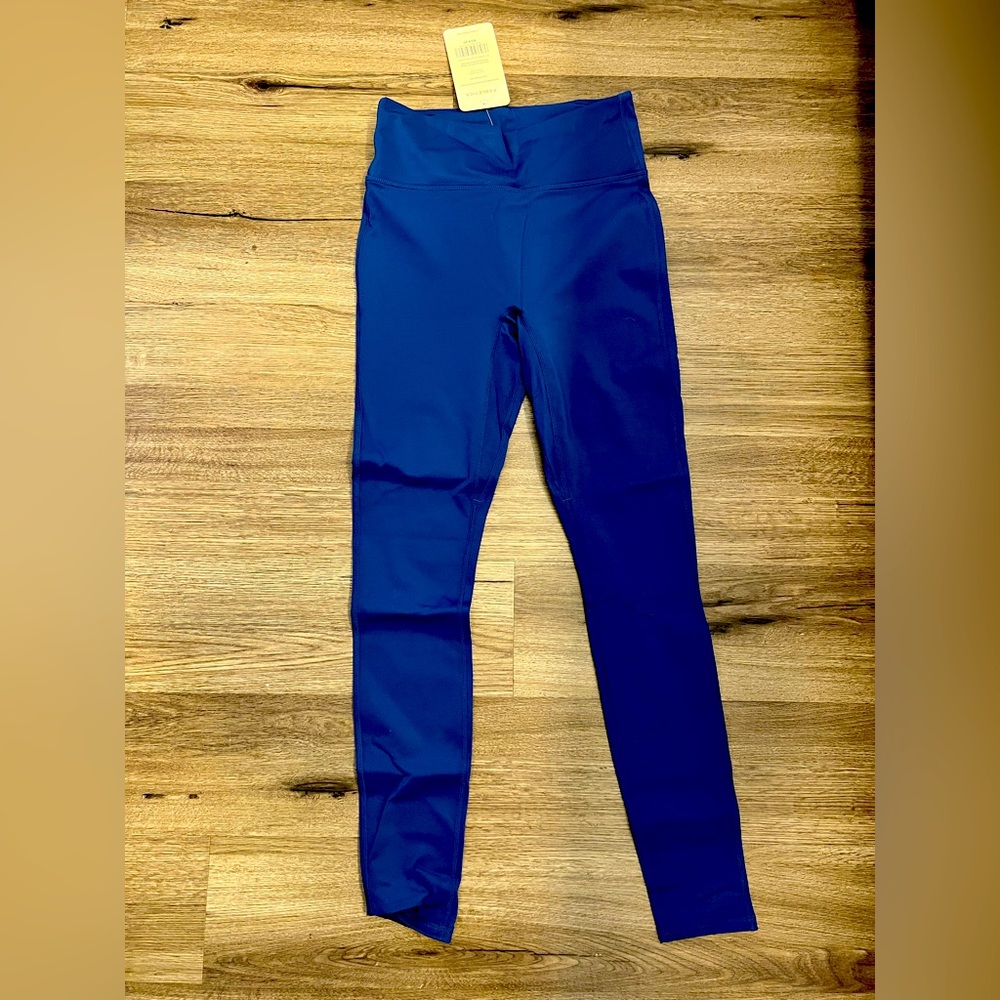 Fabletics leggings. Size S/6. Brand new with tags